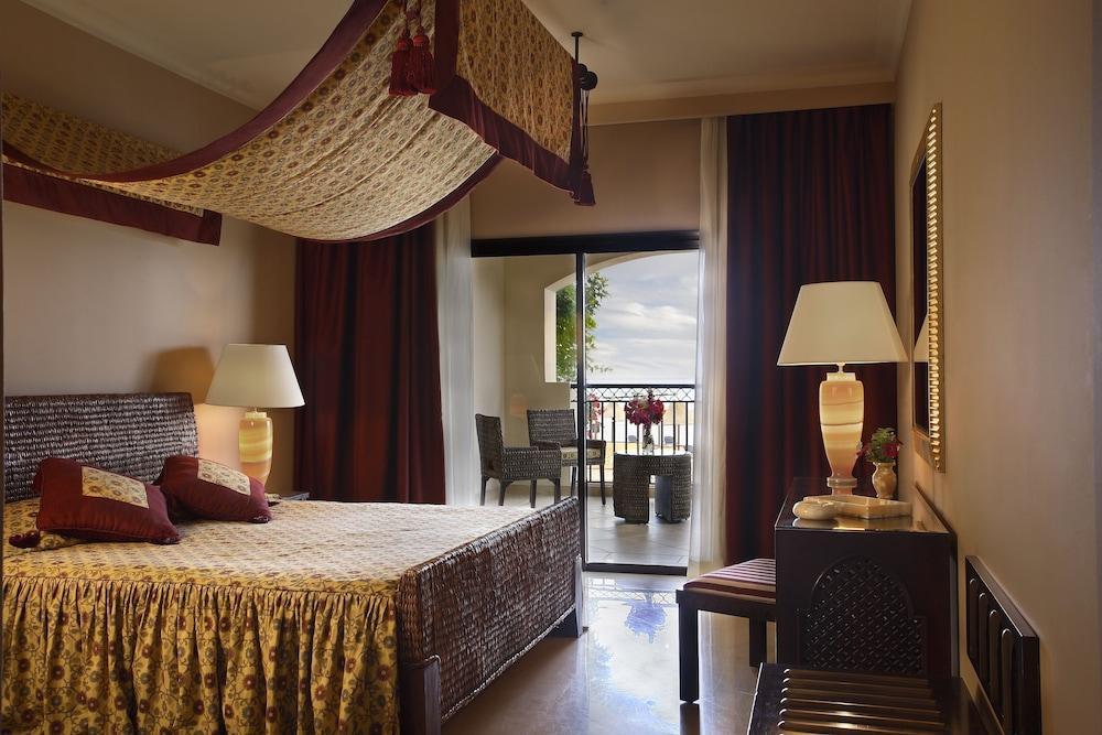 Jaz Belvedere Sharm el-Sheikh Ngoại thất bức ảnh A bedroom at the hotel